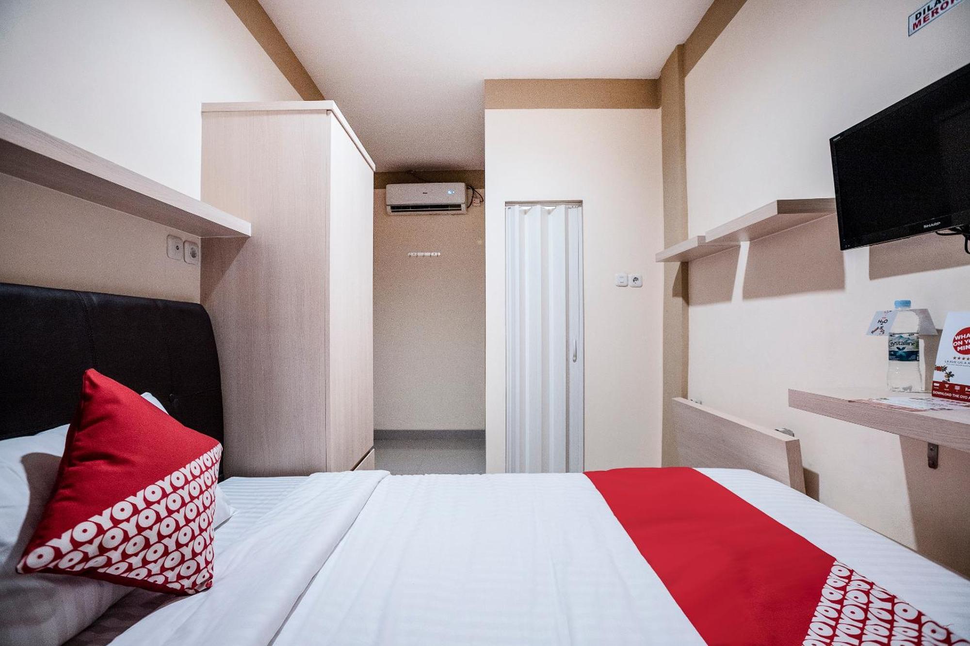 Hotel OYO 478 Balcon Biru Yakarta Exterior foto