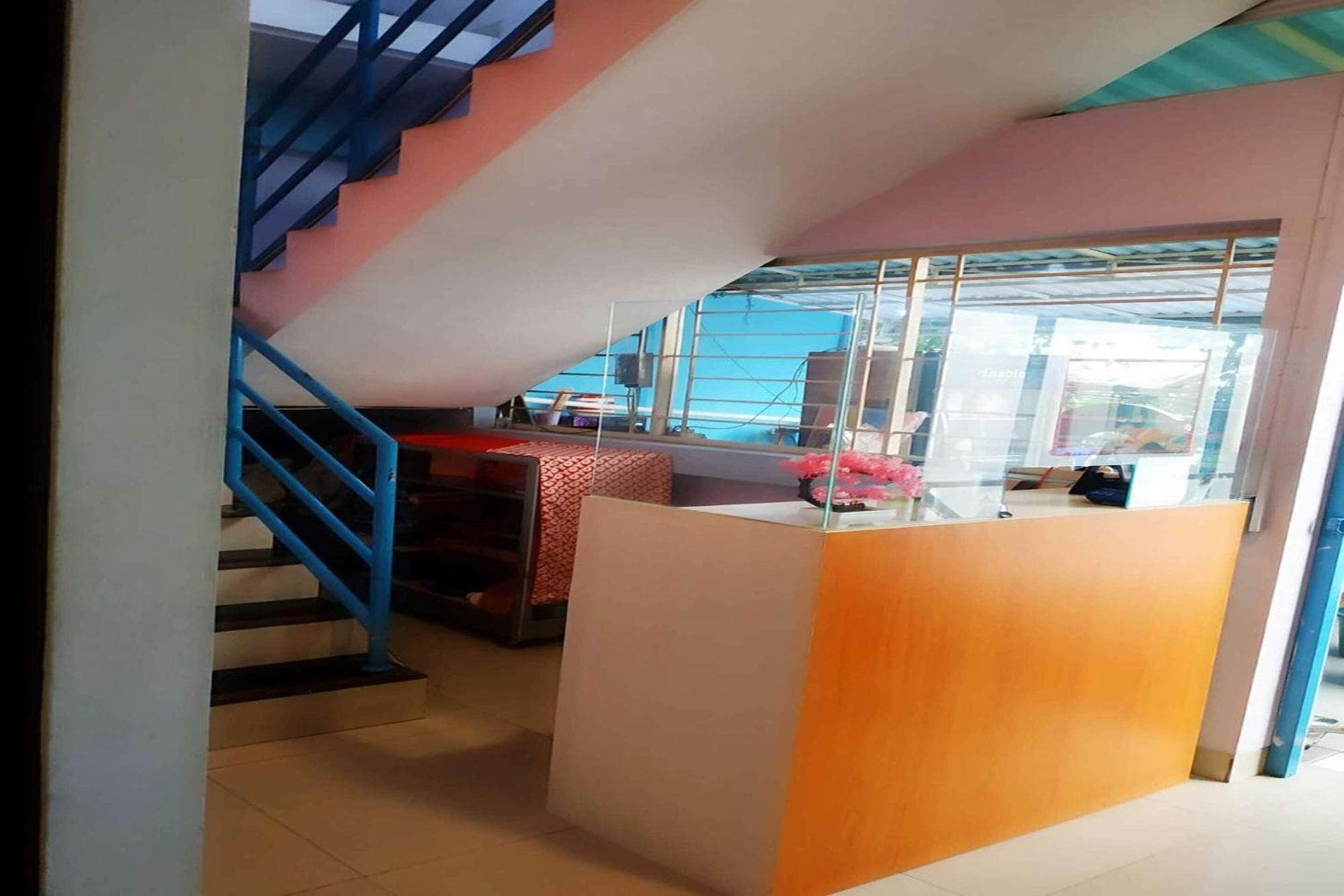 Hotel OYO 478 Balcon Biru Yakarta Exterior foto