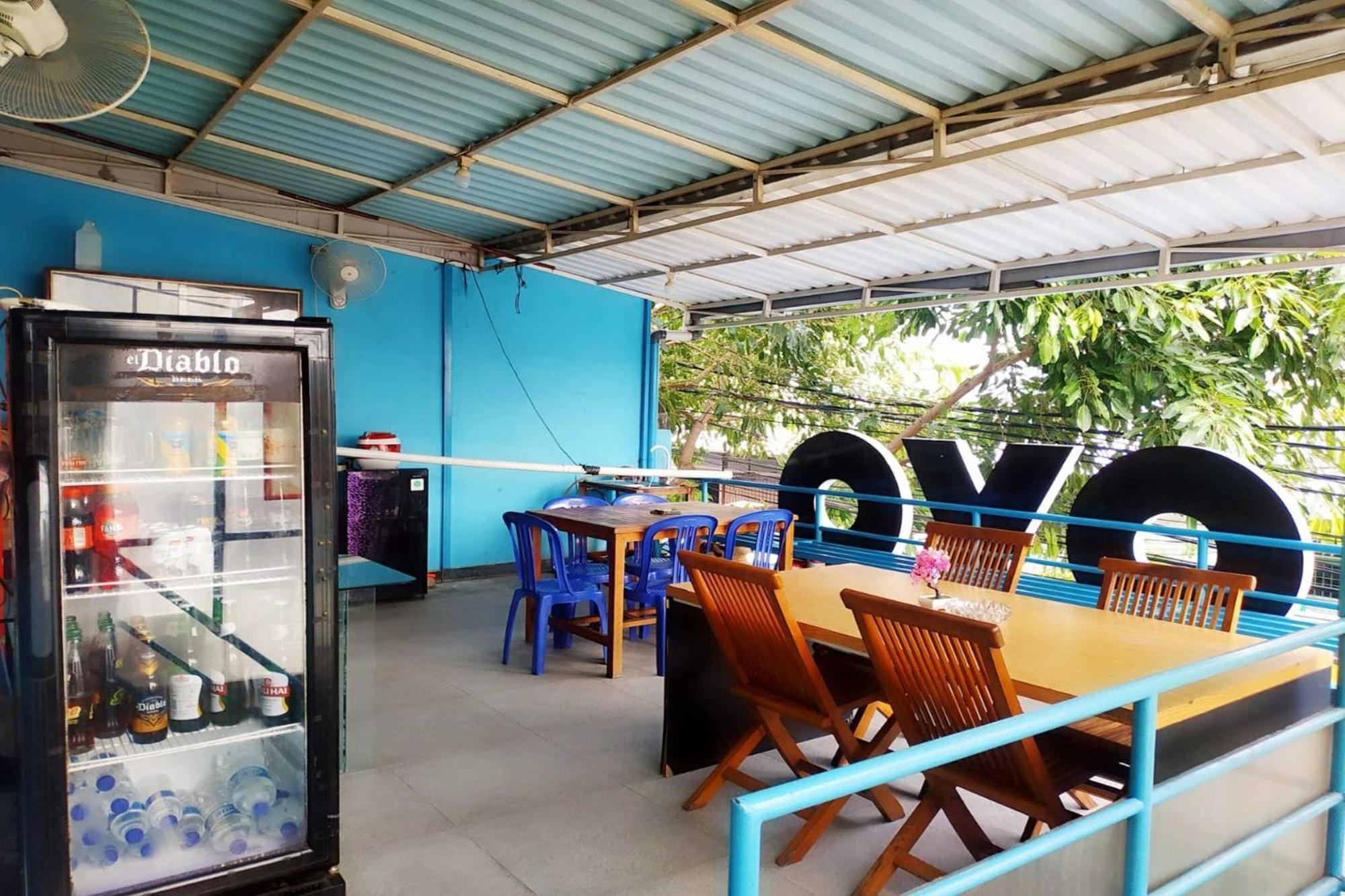 Hotel OYO 478 Balcon Biru Yakarta Exterior foto